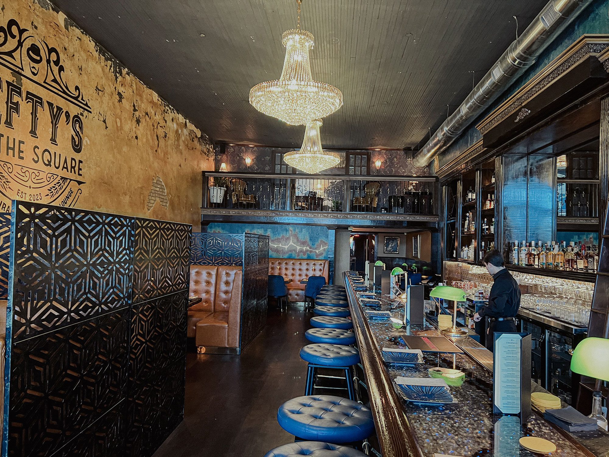 Lefty's Magnolia's Best Restaurant + Cocktail Lounge